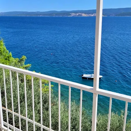 Timee First Row To 4* Stanici