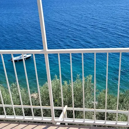 Maison d'hôtes Timee First Row To Stanici