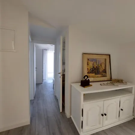 Timee First Row To Stanici